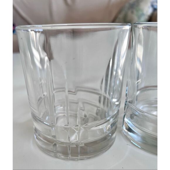 Anchor Hocking Rocks Old Fashioned Whiskey Glasses, 10.5 Oz Set of 2 - Picture 2 of 4